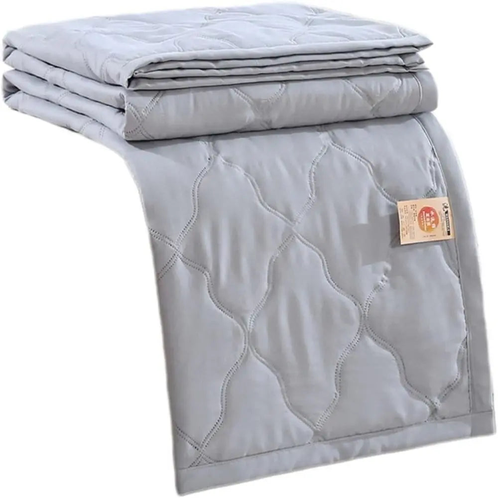 Skin Friendly Cooling Blanket Double Sided Cold Effect Quilt Spring Summer Breathable Quilt
<