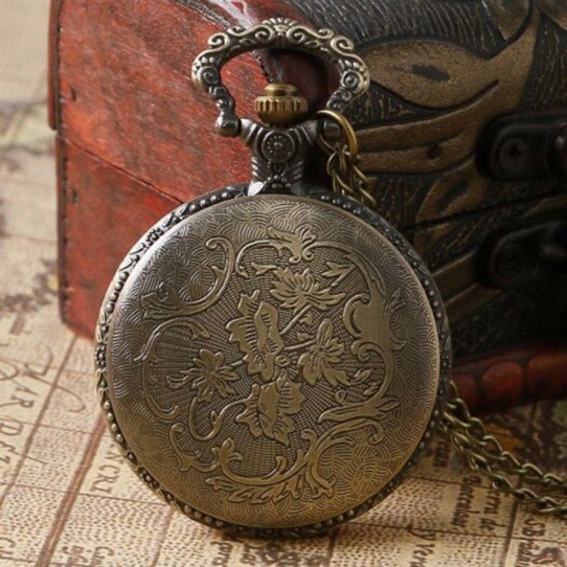 Veile Studios Steampunk Hollow Dog Quartz Pocket Watch Necklace Pendant53 Copper Color