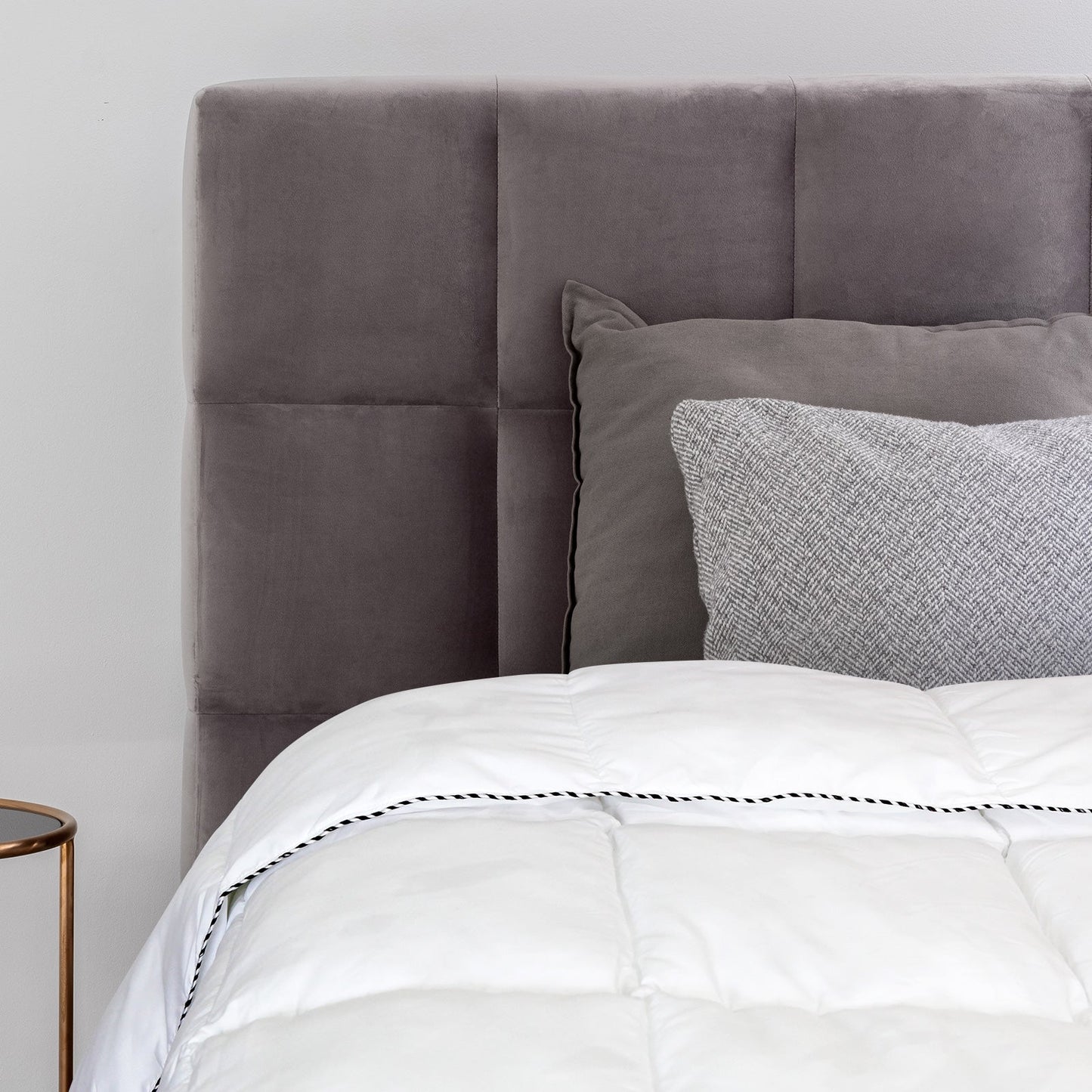 Royal Comfort Luxury Bamboo 250Gsm Quilt Single