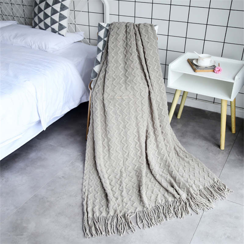 125Cm X 200Cm Warm Cozy Knitted Throw Blanket Light Grey