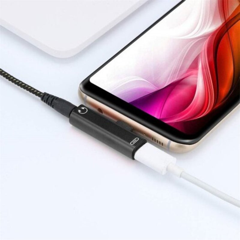 2 In 1 Usb-C Type-C Male To Female 3.5Mm Jack Charging Listening Adapter
