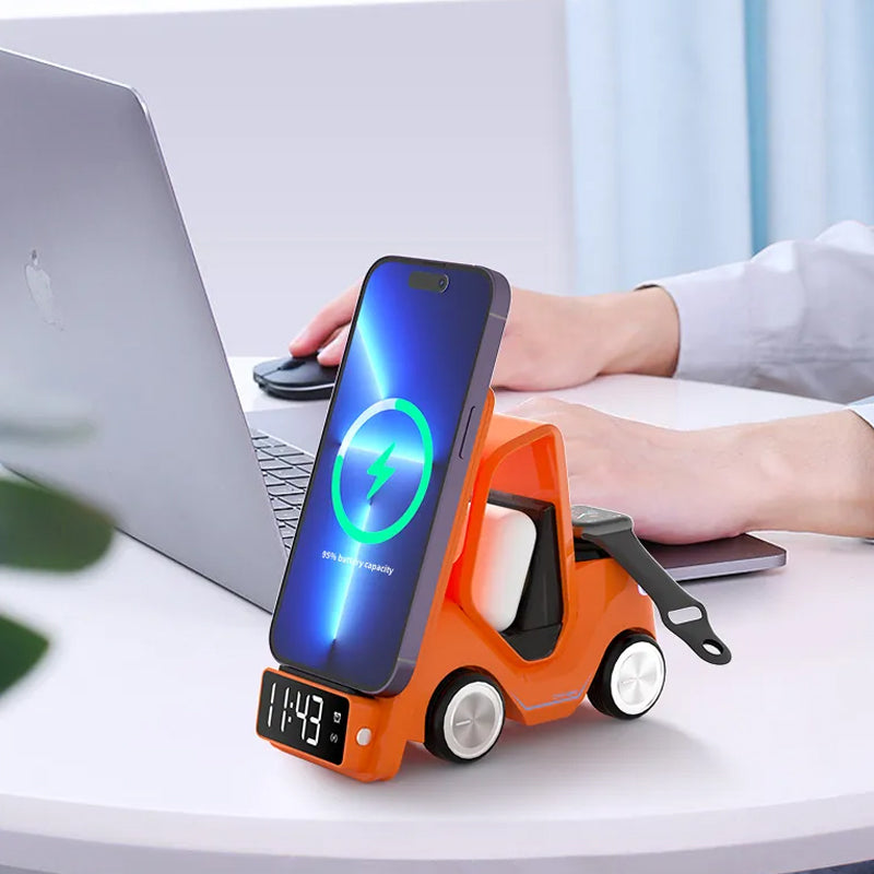 3 In 1 Fast Charging Wireless Charger With Digital Clock Display-Type-C Plugged-In