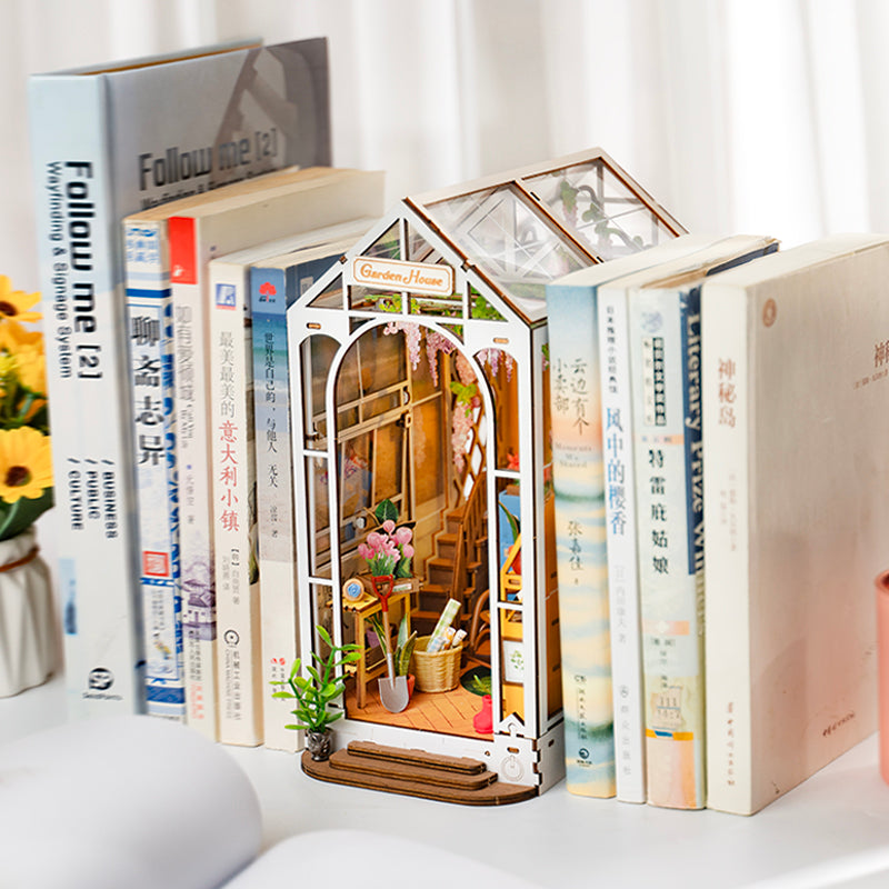 Robotime Rolife Garden House Book Nook Kit Shelf Insert Easy Assemble Toys Gifts For Kids Women Girls Home Decoration Tg