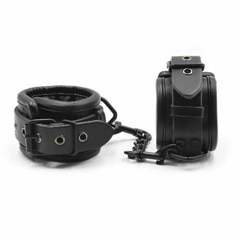 Black Leather Handcuffs Ankle Wrist Cuffs Collar Leash Bdsm Bondage Restraints Kit