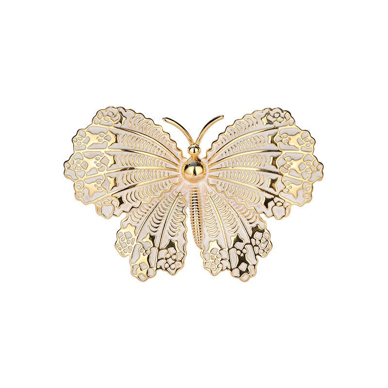 Veile Studios Title
Alloy Butterfly Brooch For Women Classic Insect Pin Jewelry Accessory