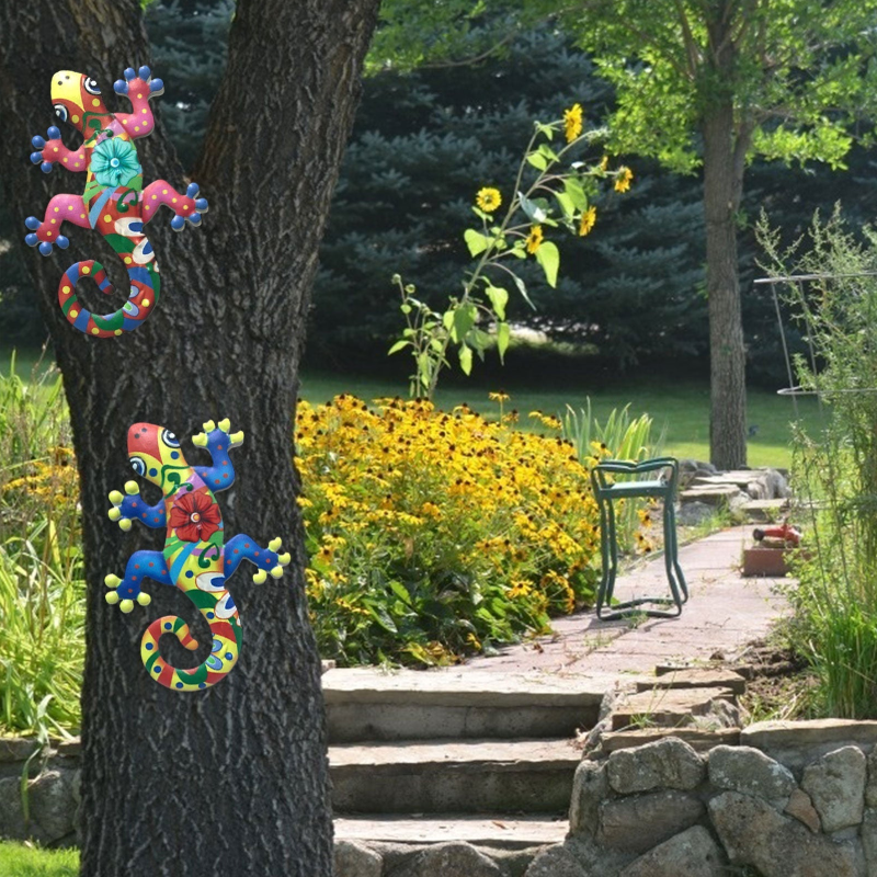 2Pcs Metal Gecko Art Craft Sculptures Lizard For Outdoor Backyard Porch Lawn Fence Garden Wall Decor