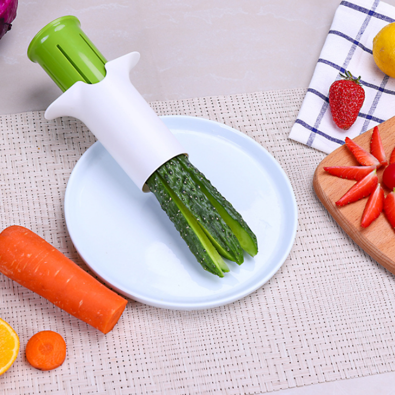 Creative Vegetable Cutters Fruit Kitchen Cucumber Carrot Divider Strawberry