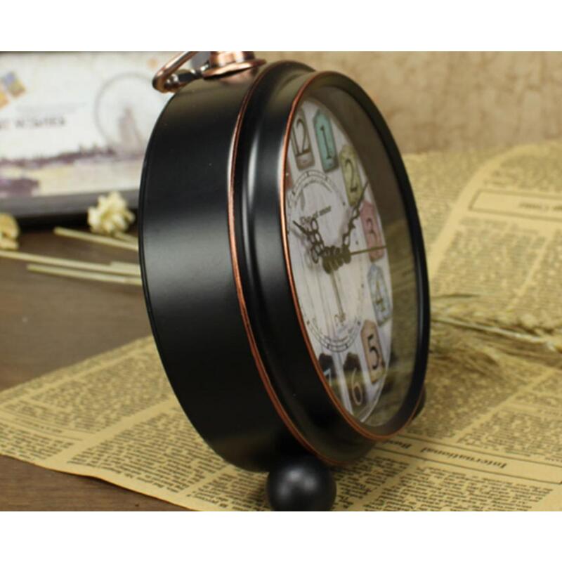 5.5 Inches Bedroom Decoration Retro Alarm Clock Creative Student Desk Color Digital