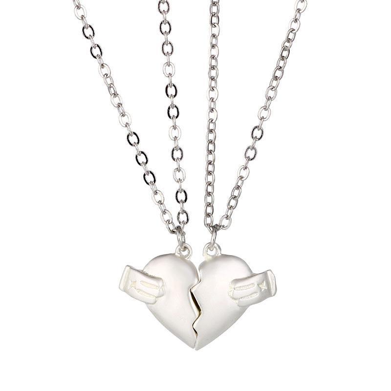 Creative Magnet Love Necklace 2Pcs Heart-Broken Shape Men And Women Personalized Jewelry For Valentine's Day