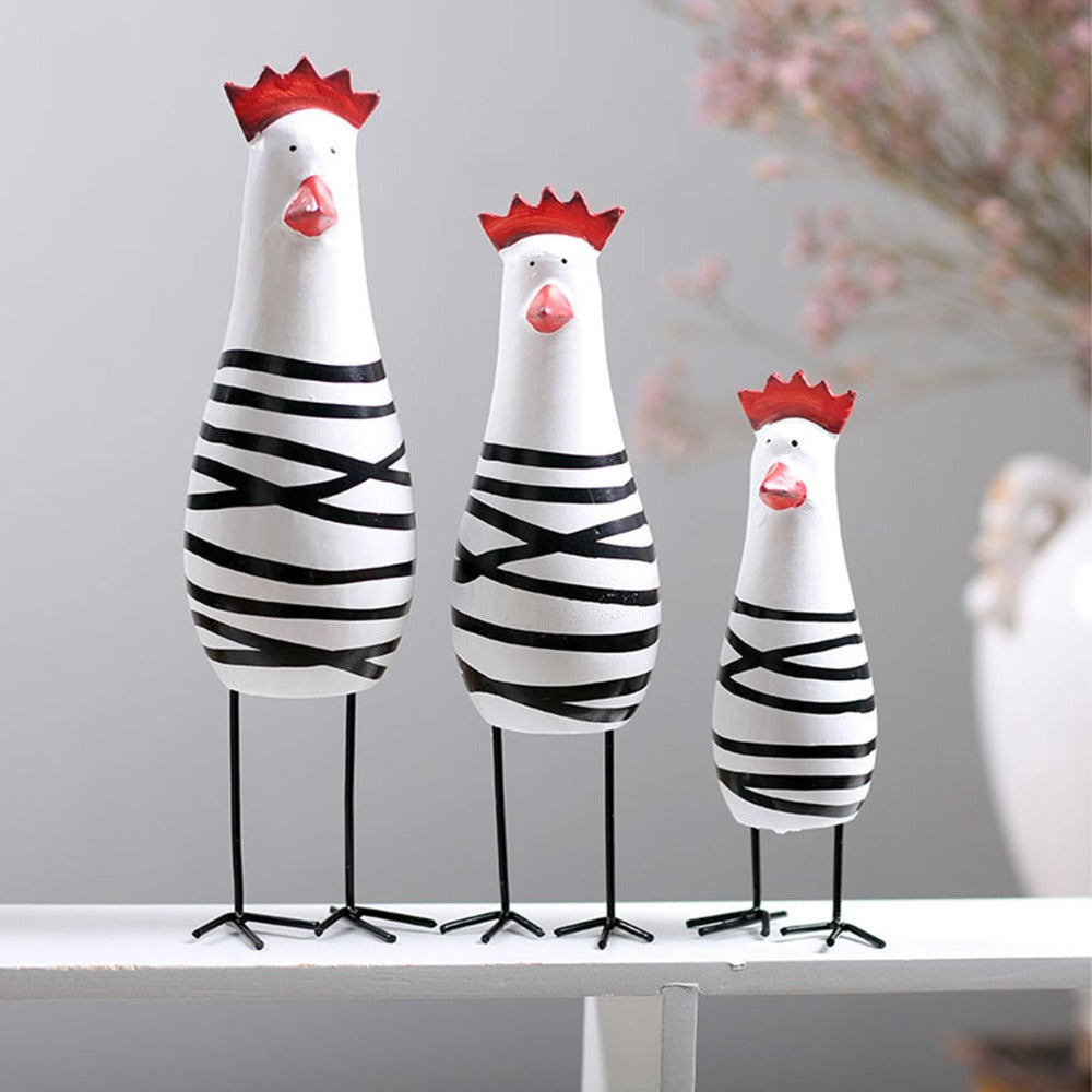 3Pcs/Set Painted Chicken Ornament Handmade Collectable Wood Carved Figurines