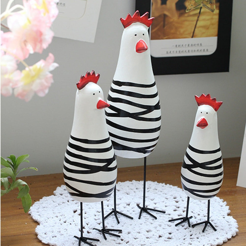 3Pcs/Set Painted Chicken Ornament Handmade Collectable Wood Carved Figurines
