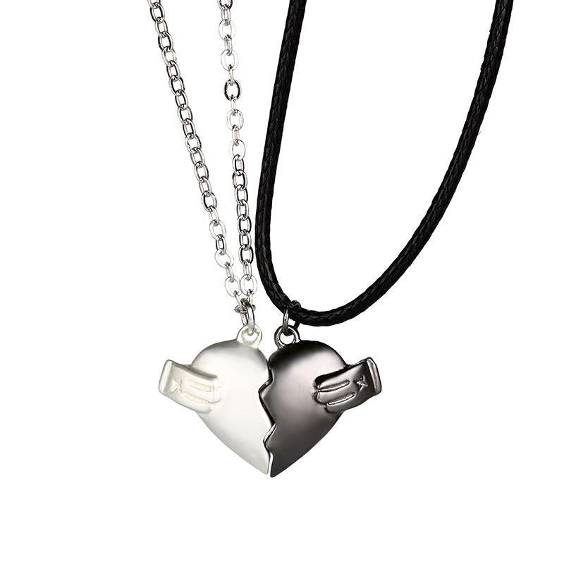 Creative Magnet Love Necklace 2Pcs Heart-Broken Shape Men And Women Personalized Jewelry For Valentine's Day