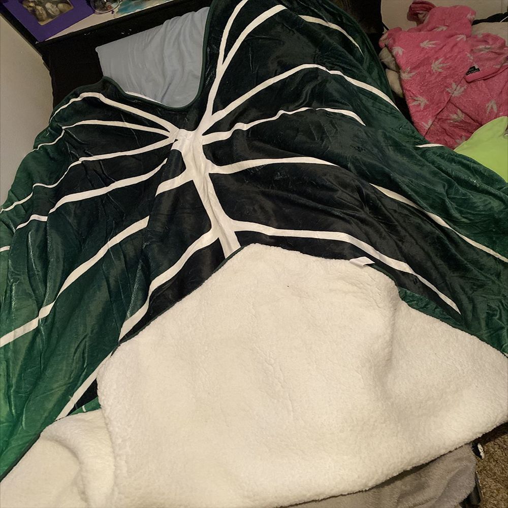 Super Soft Leaf Philodendron Printed Green Leaves Giant Flannel Blanket