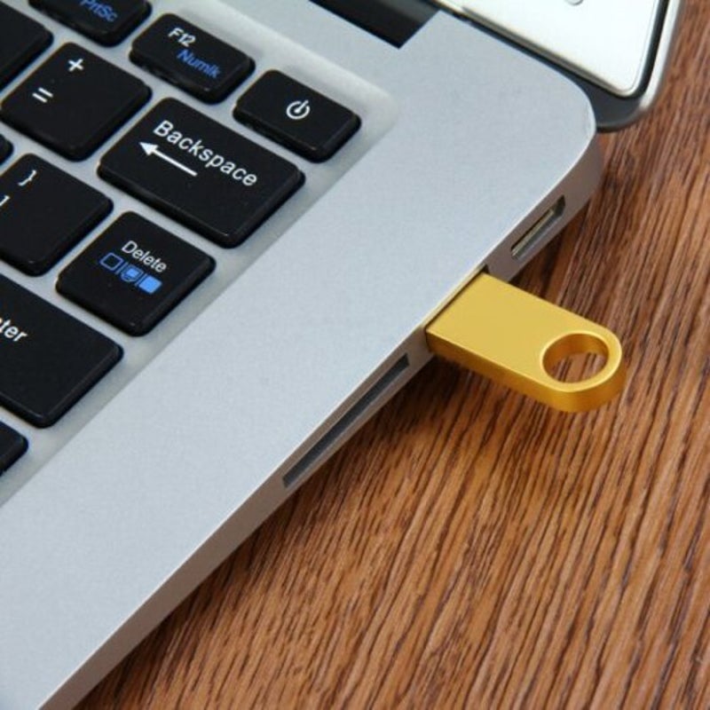 8Gb Usb 2.0 Flash Driver Golden