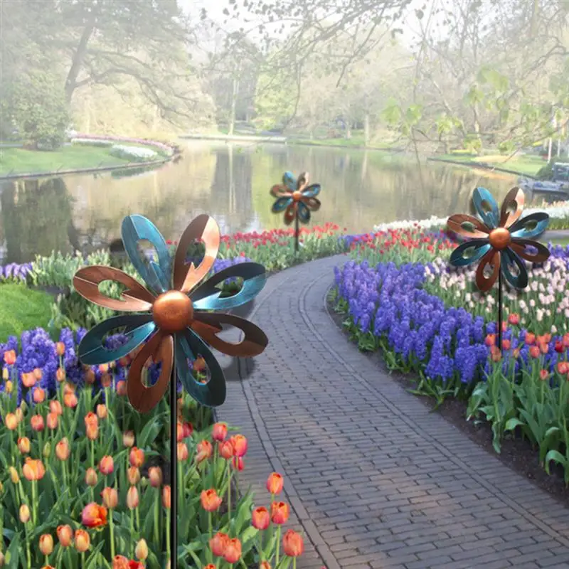 Garden Rotary Windmill Plug-In Decorative Iron Art Outdoor Yard Decorations