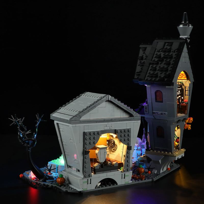 Compatible With Lego 21351 Christmas Horror Night Building Blocks Led Lighting Winter Series Column