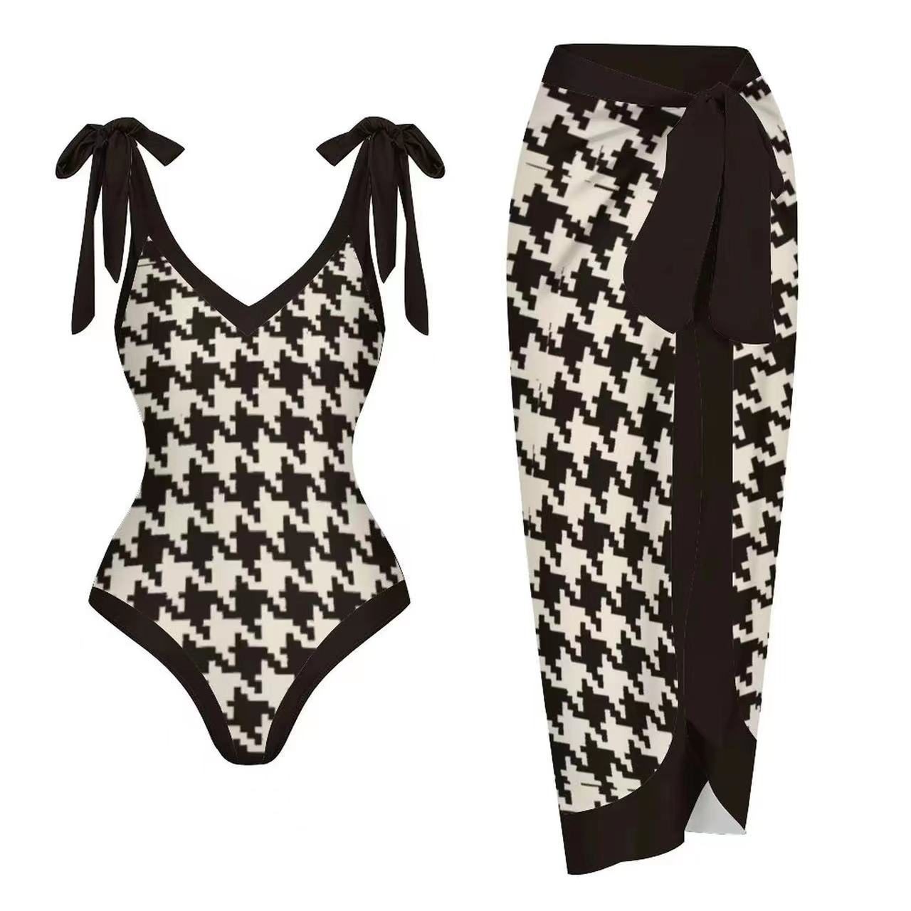 And American One Piece Gauze Skirt Swimsuit Sunscreen Set