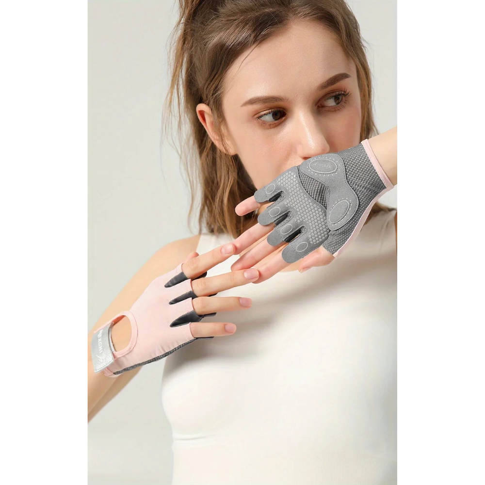 Breathable Half-Finger Fitness Gloves For Men And Women Performance With Our Durable Hand-Washable