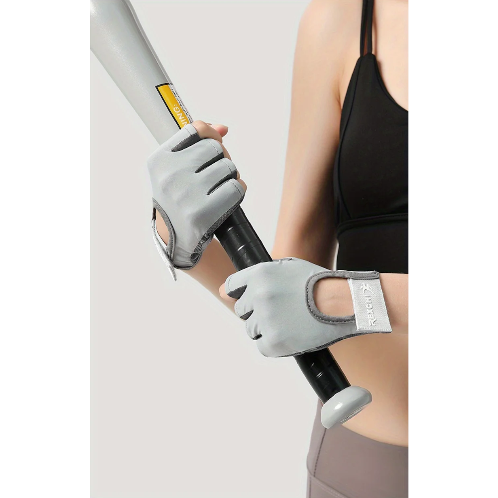 Breathable Half-Finger Fitness Gloves For Men And Women Performance With Our Durable Hand-Washable