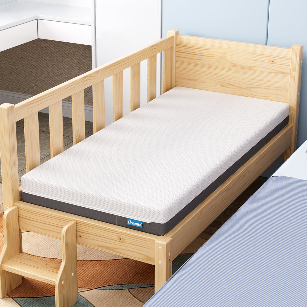 Dreamz Little One Mattress Gel Memory Foam