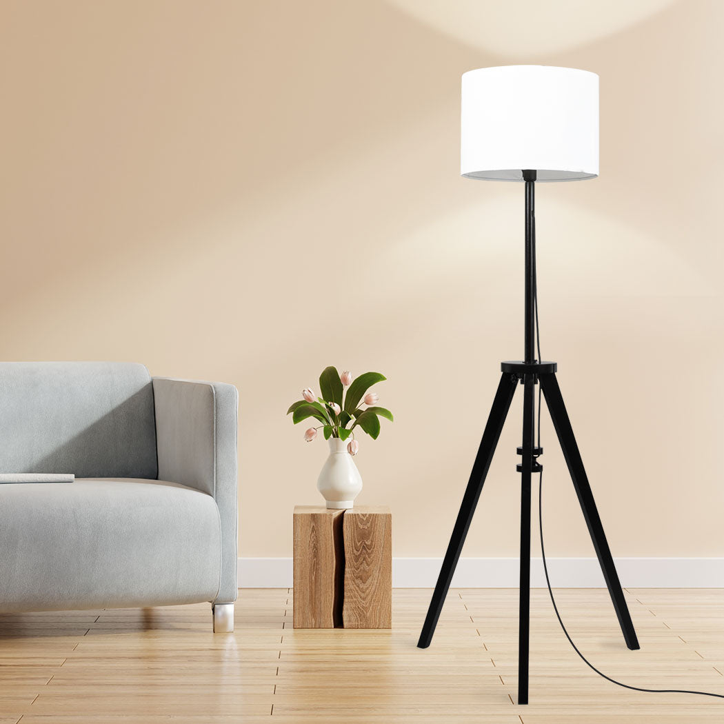Emitto Floor Lamp Modern Tripod Black