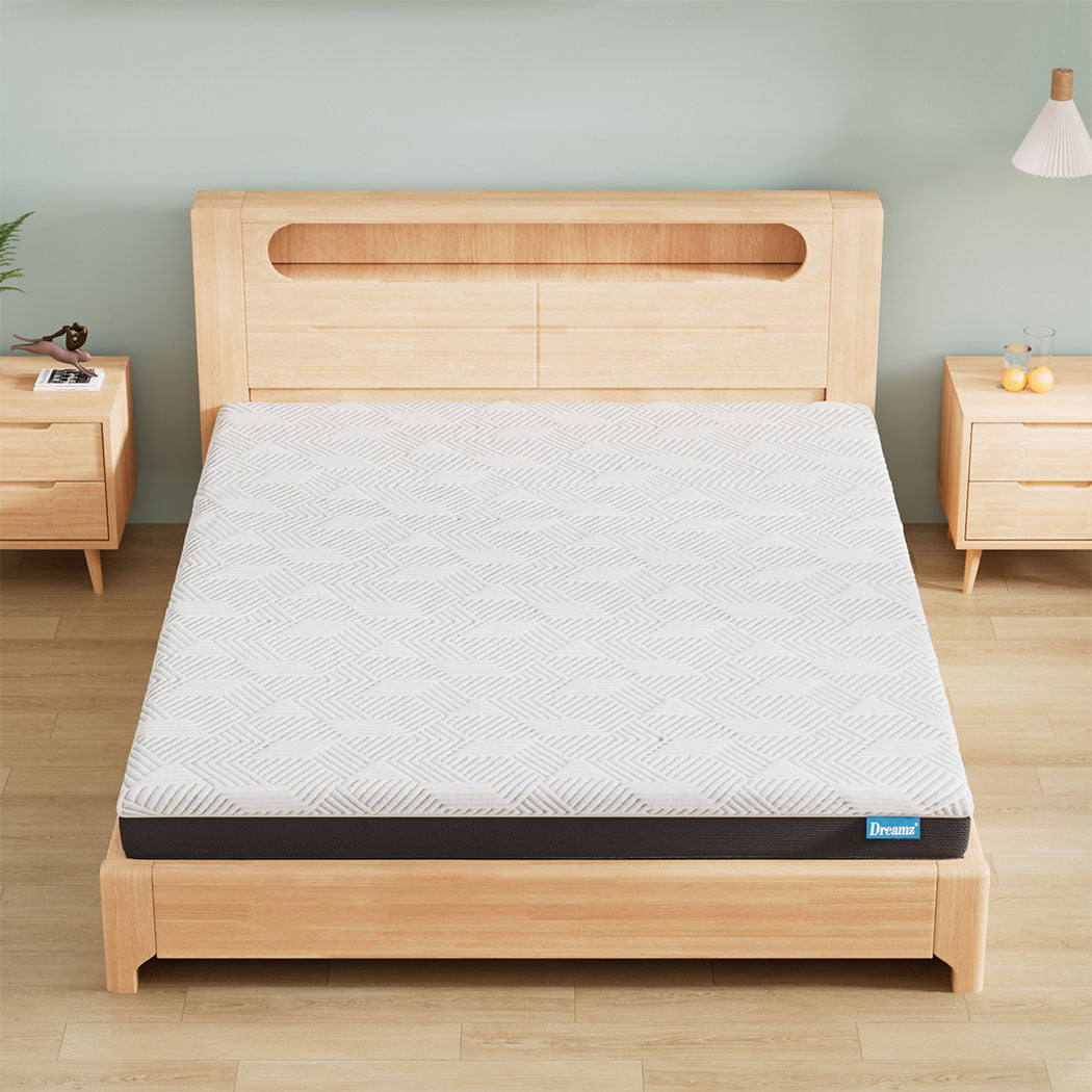 Queen Gel Memory Foam Mattress 15Cm Medium Firm Cooling Breathable Comfortable