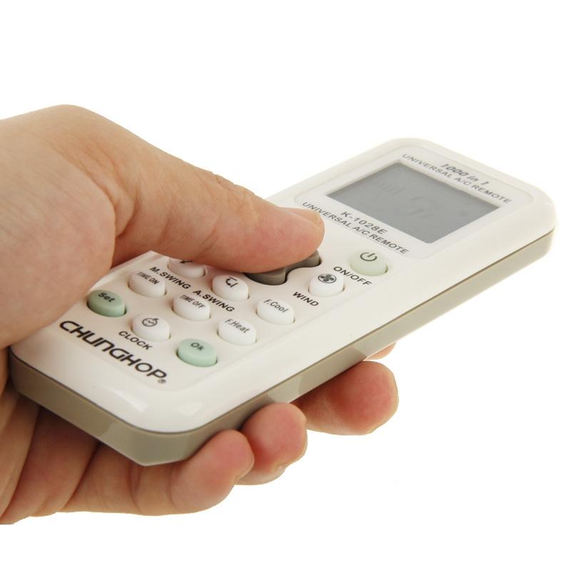 Universal Air Conditioner Remote Controller With Flashlight And 1000 Functions