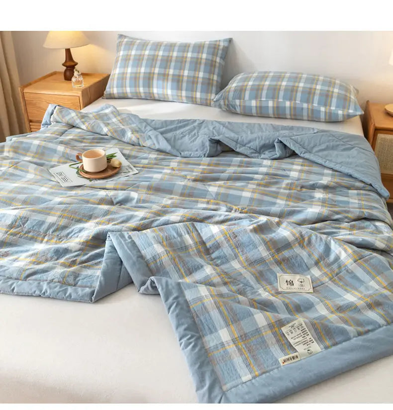 Bed Summer Cooling Quilt Queen King Size Soft Skin Friendly Thin Comforter Blankets