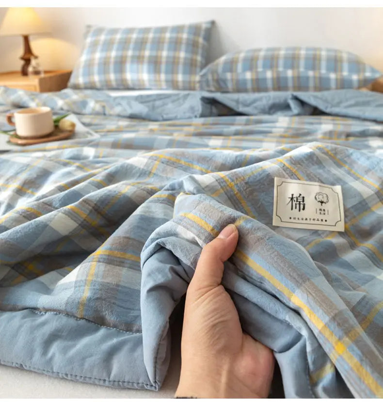 Bed Summer Cooling Quilt Queen King Size Soft Skin Friendly Thin Comforter Blankets