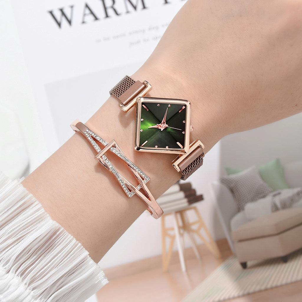 Veile Studios Rose Gold Diamond Dial Quartz Watch With Green Bracelet For Women
