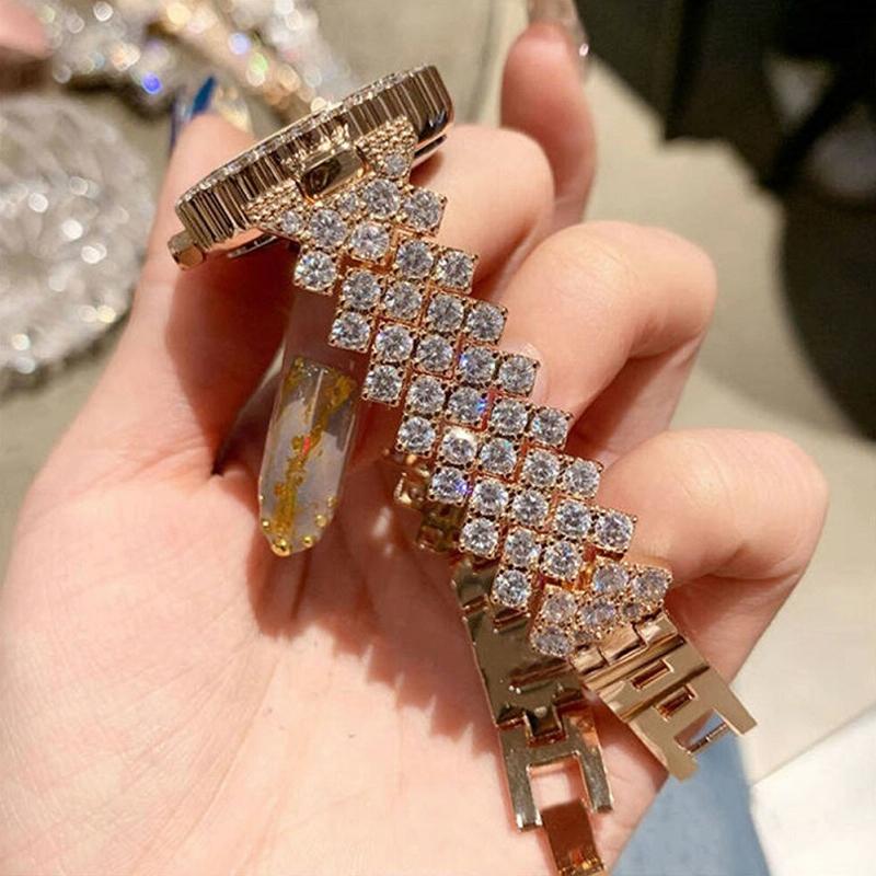 Veile Studios Gold Roman Diamond Women Quartz Watch Elegant Design With Accurate Timekeeping