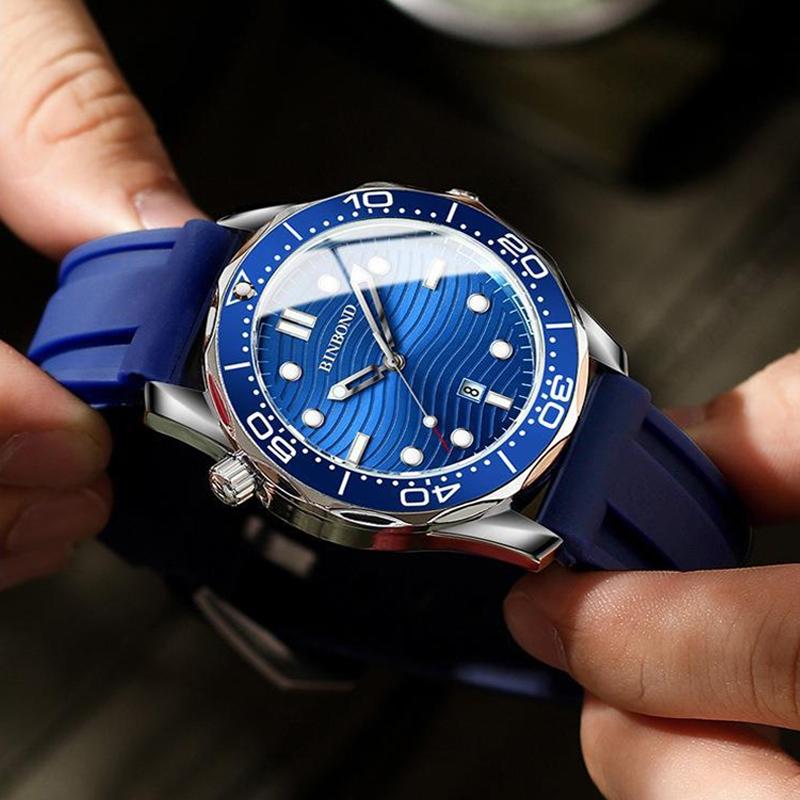 30M Waterproof Men Quartz Watch White Steel With Luminous Surface