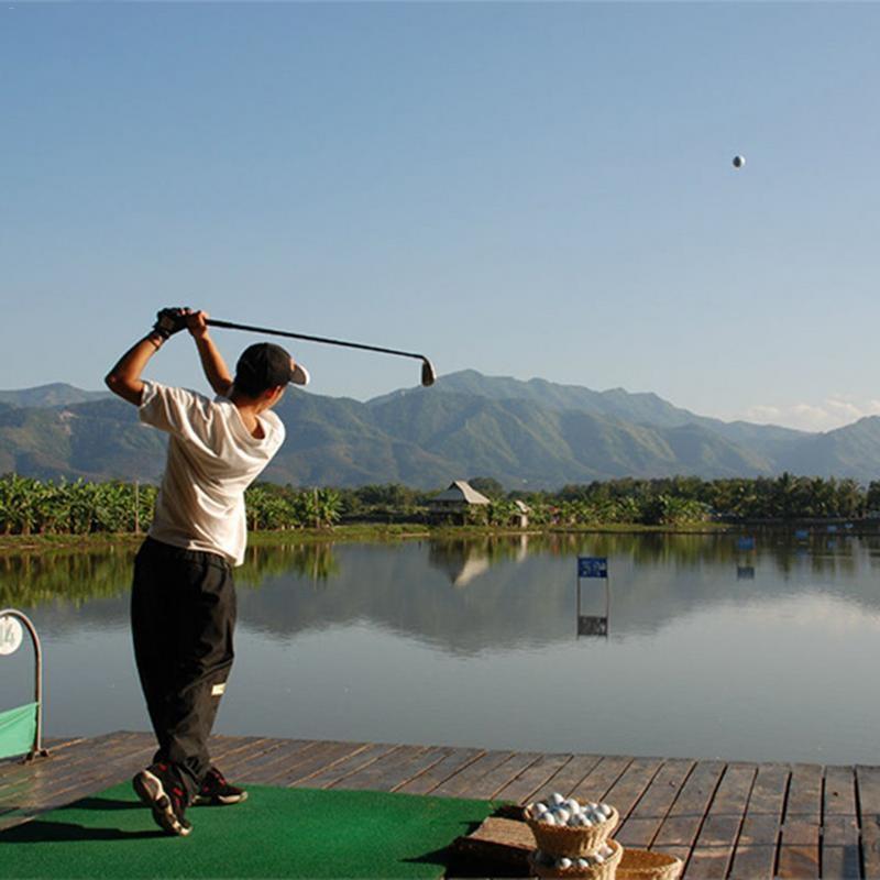 Floating Golf Practice Ball For Water Training And Accuracy Improvement