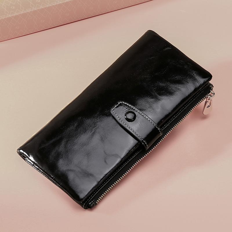 Oilskin Leather Rfid Zip Wallet Brown