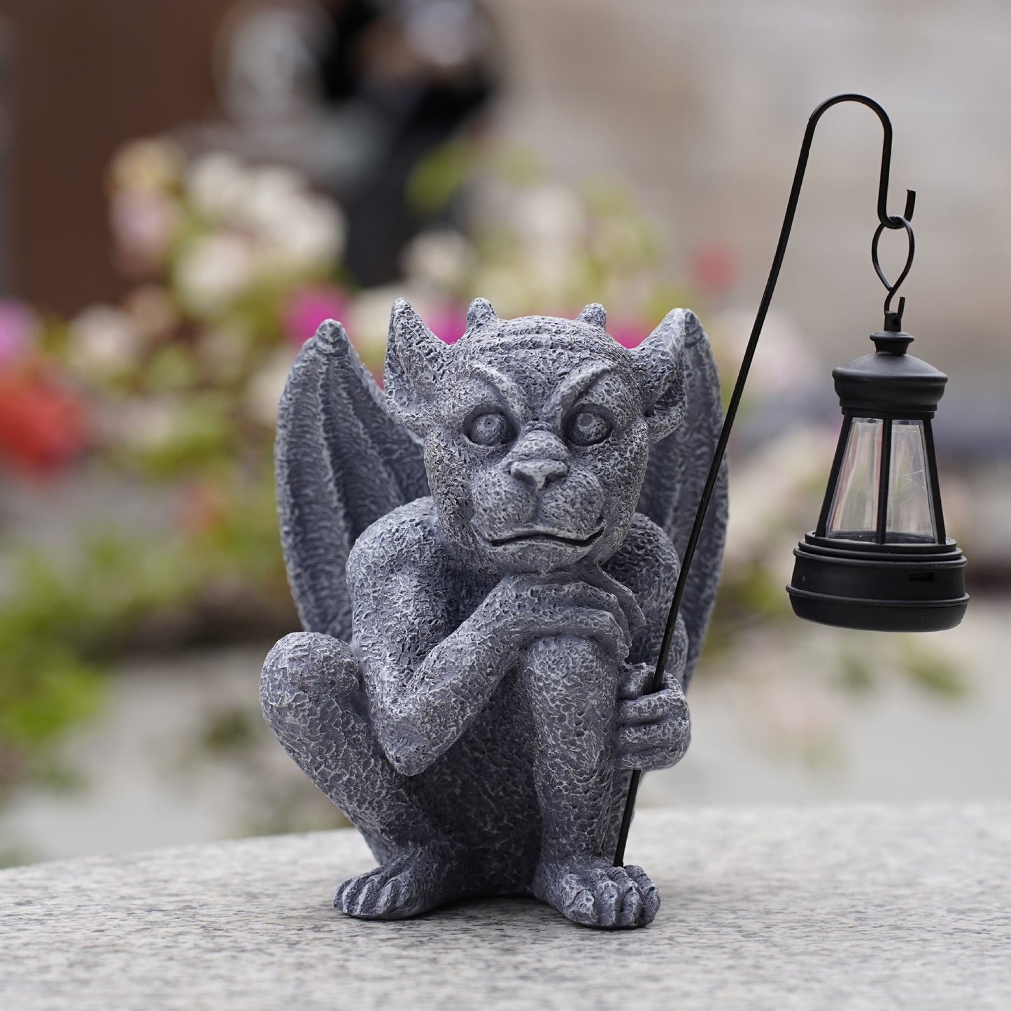 Solar Powered Gargoyle Statue With Led Lantern Gothic Outdoor Halloween Garden Decor