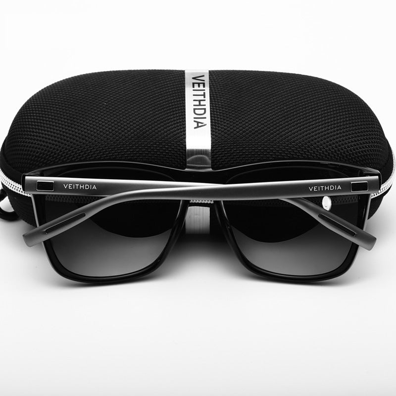 Black Frame + Dark Grey Temples Green Lenses Unisex Aluminum-Magnesium Square Polarized Sunglasses Stylish Uv-Protective
