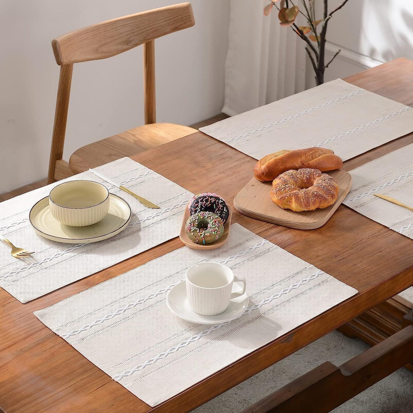 Beige Woven Placemats Heat Resistant Linen Table Mats Coasters Set