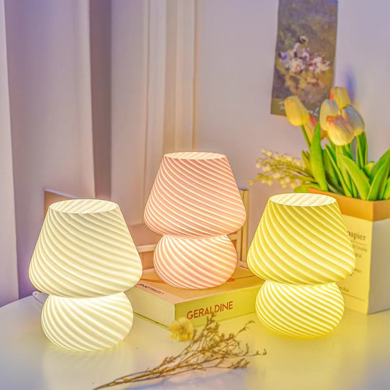 Yellow Retro Swirl Glass Mushroom Table Lamp Usb Powered 3 Level Dimmable Bedside Accent Light