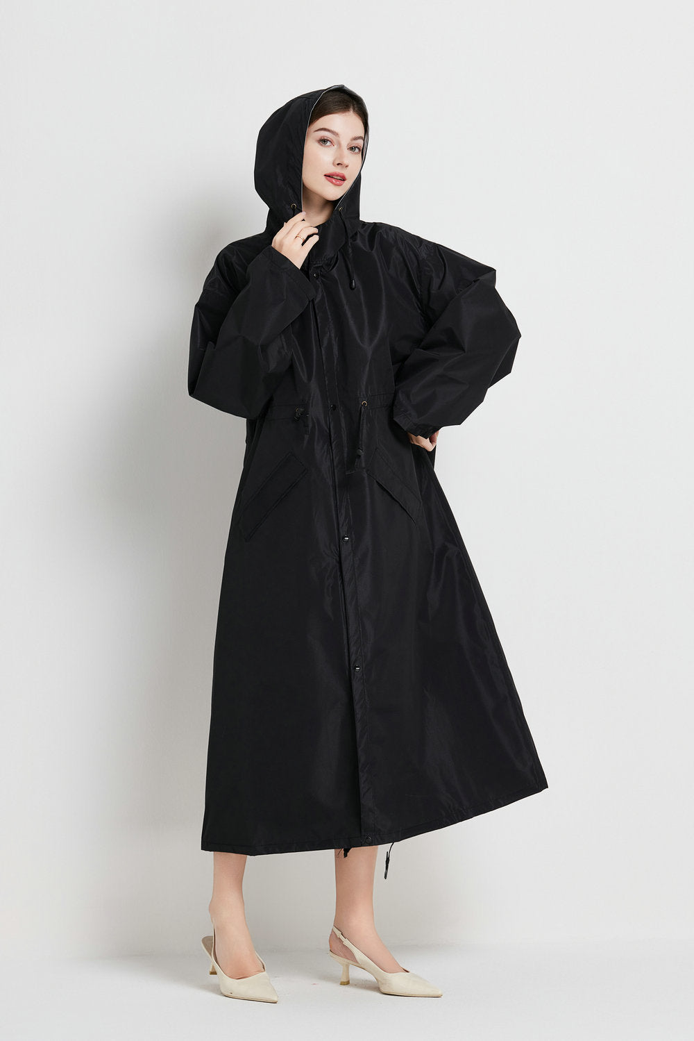 Size M Black Womens Chic Lightweight Waterproof Raincoat Long Hooded Packable Jacket With Pouch