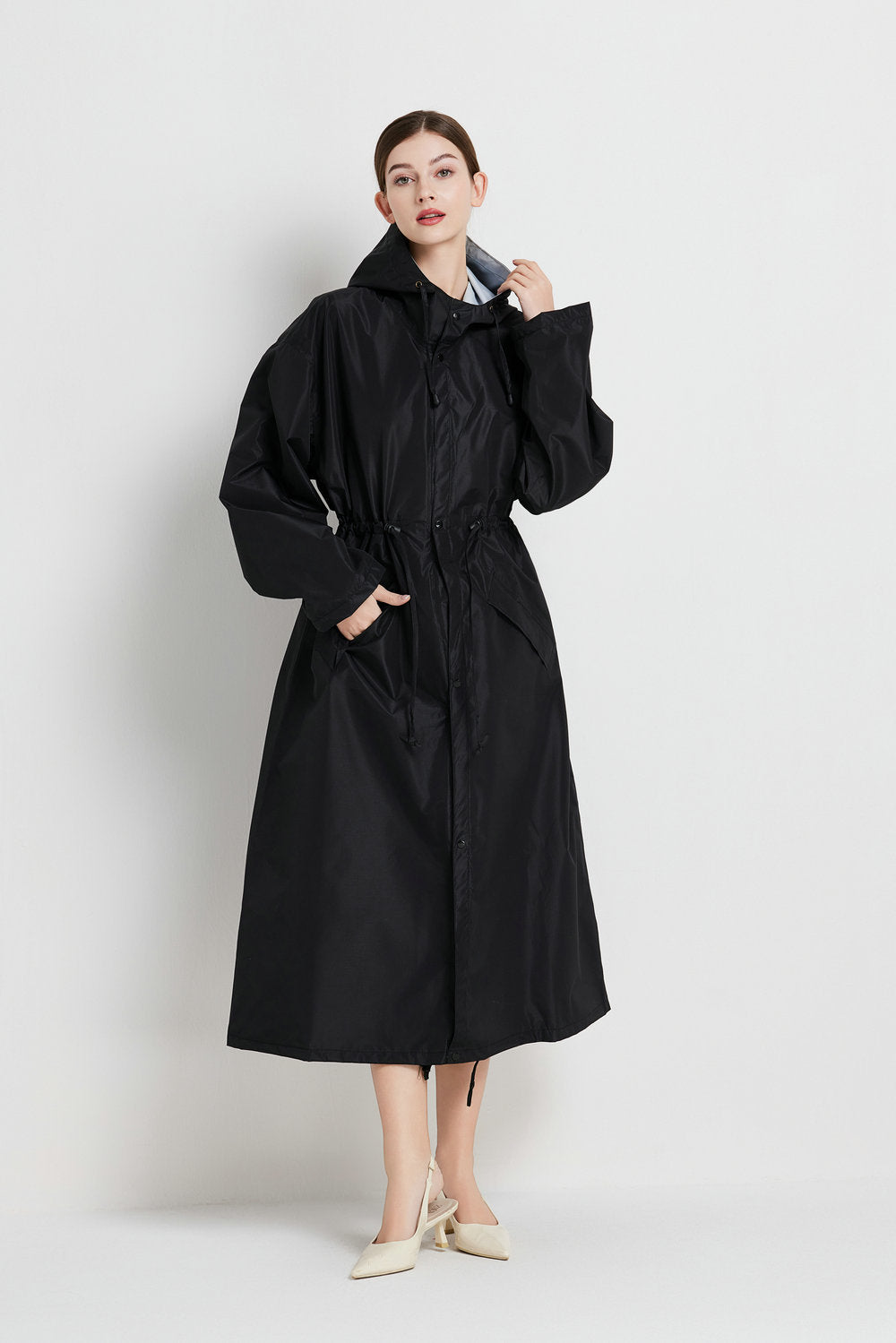 Size M Black Womens Chic Lightweight Waterproof Raincoat Long Hooded Packable Jacket With Pouch