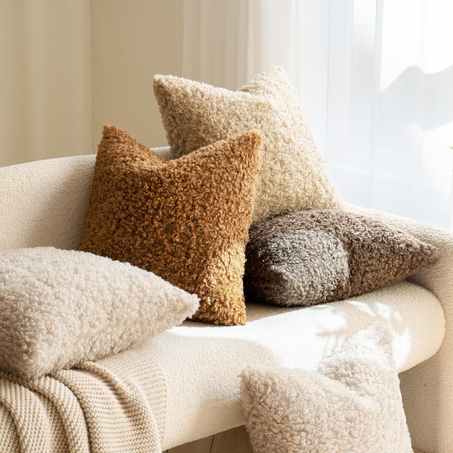 2 Pcs White Cozy Teddy Boucle Cushion Cover Plush Decorative Square Pillow Case For Sofa & Bed