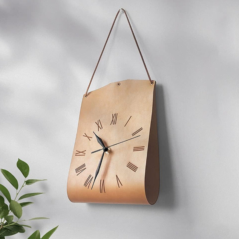 Retro Pu Leather Hanging Wall Clock Silent Sweep Movement Roman Numerals Decorative Handbag Style(Light Brown)