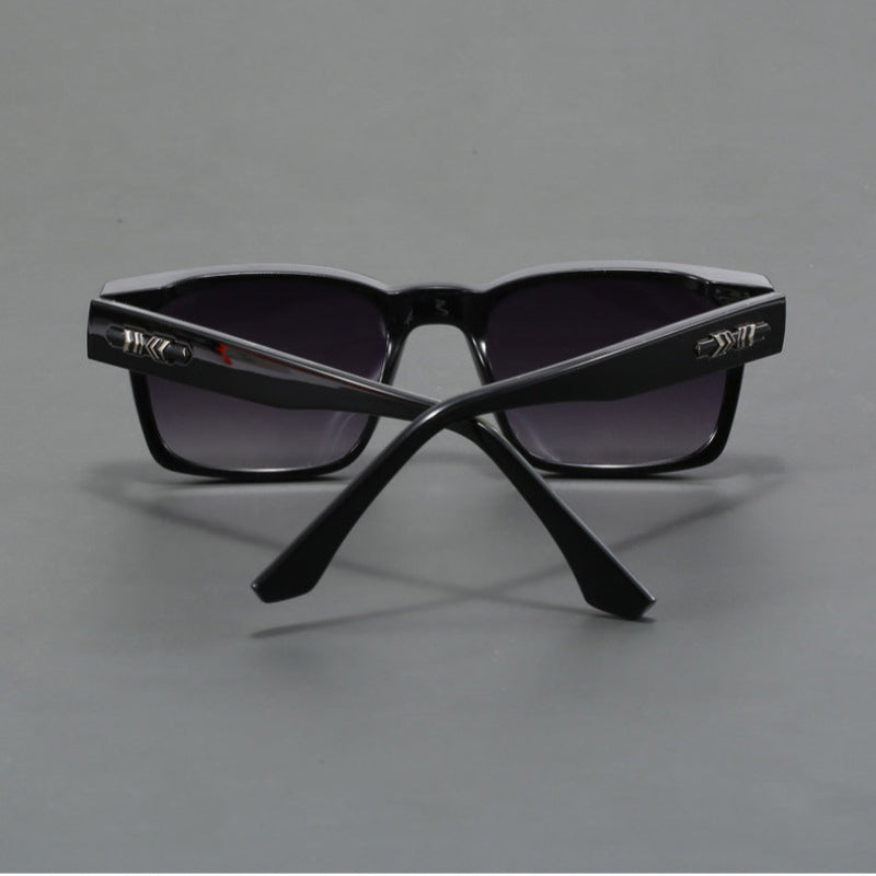 Dark Grey Trendy Oversized Lightweight Blue Blocking Sunglasses For Men Anti Fog Photochromic And Uv Protection