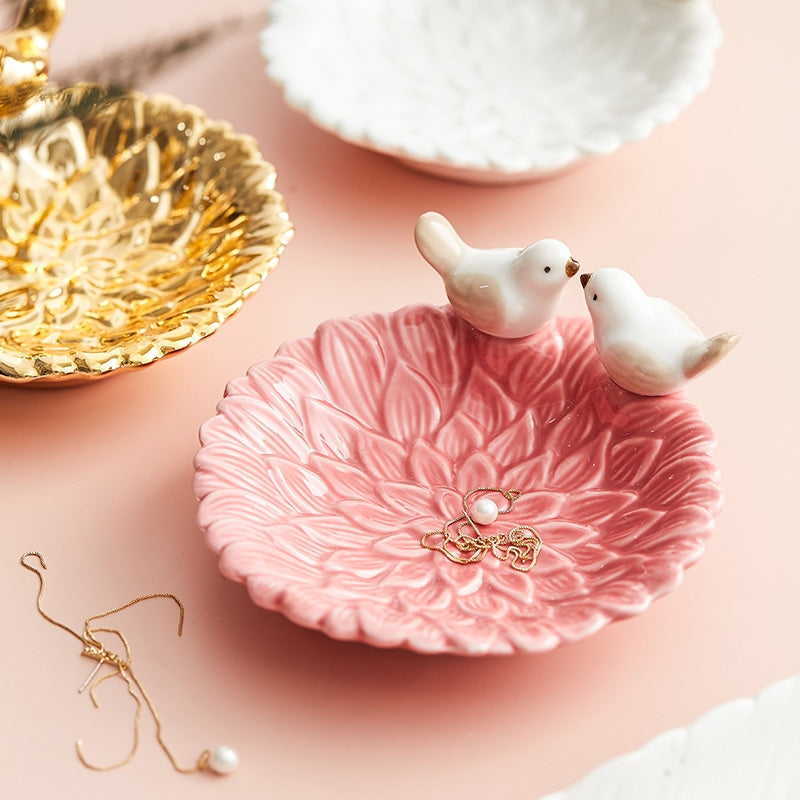 Veile Studios Jewelry Storage Tray Jewellery Display Stand Cute Bird Ceramic Plate