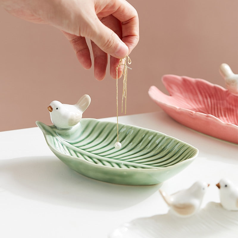 Veile Studios Jewelry Storage Tray Jewellery Display Stand Cute Bird Ceramic Plate