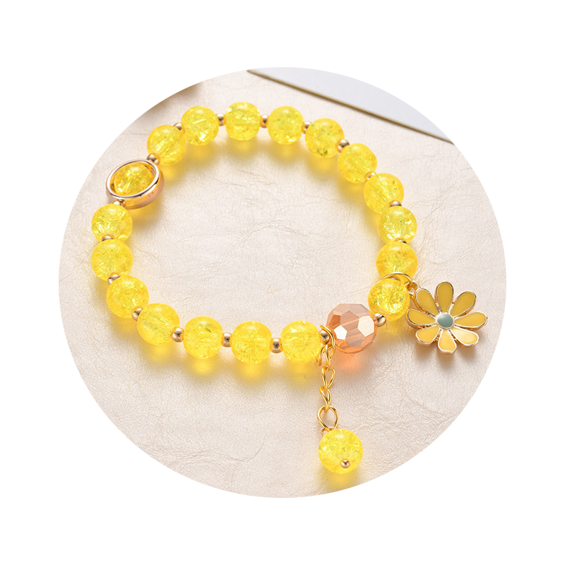 Veile Studios Women's Crystal Bracelet With Daisy Flower Charm Handmade Elastic Rope Luxury