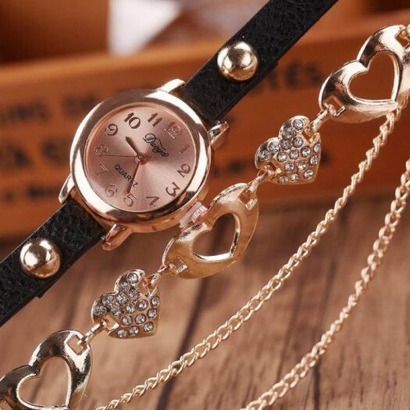 D020 Women Heart Analog Chain Quartz Wrist Watch White