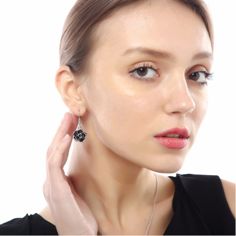 Veile Studios Earrings Women Black Rose Dangle