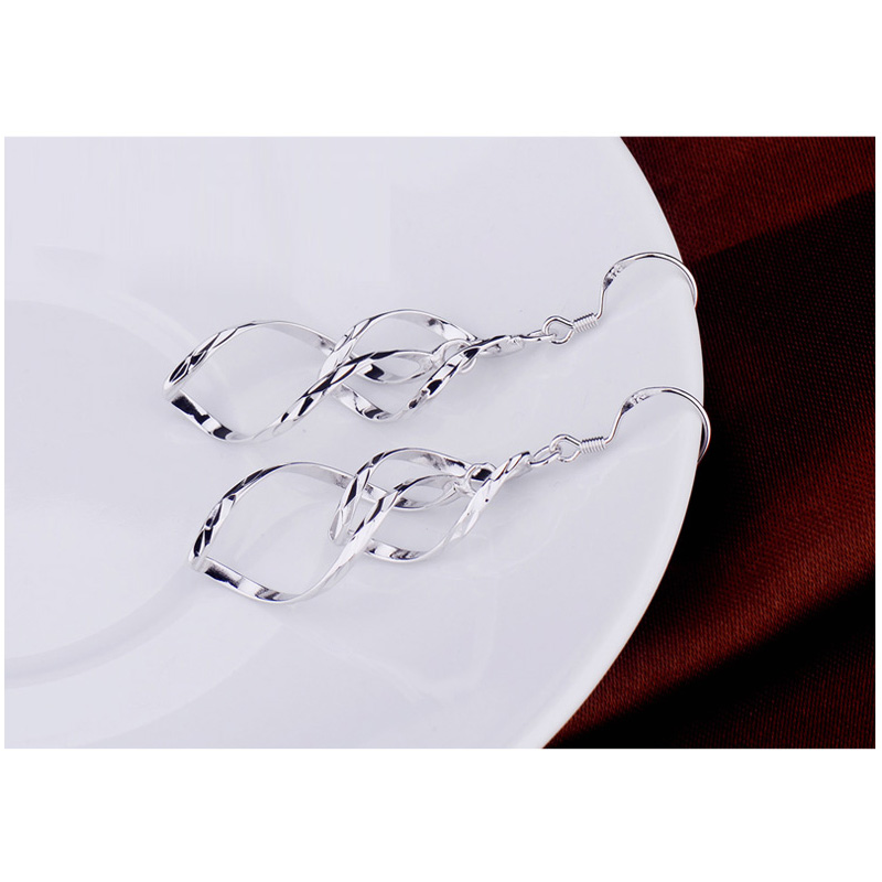 Veile Studios Earrings Women Classic Double Linear Loops Design Twist Wave