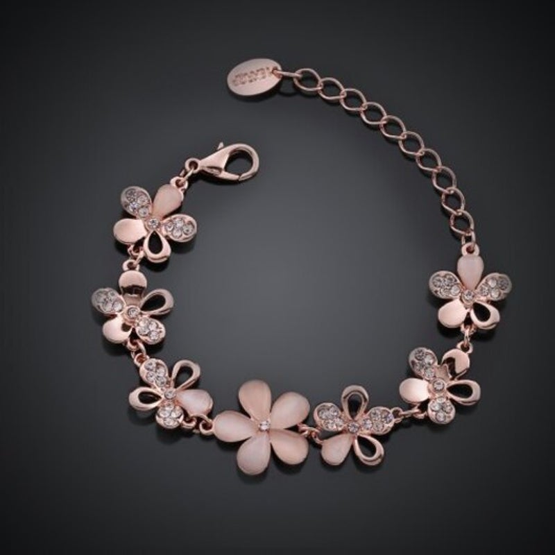 Veile Studios Environmental Protection Rose Gold Flower Czech Diamond Lady Bracelet